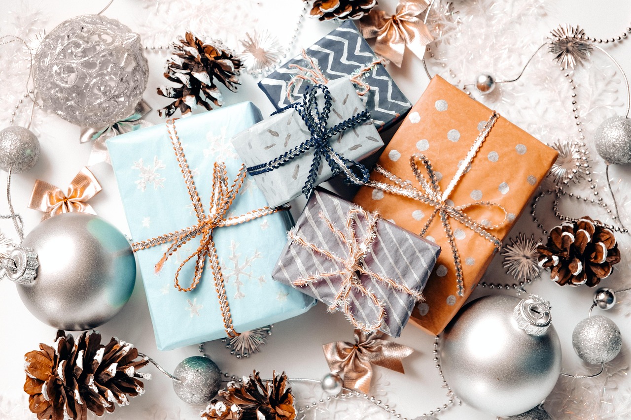 entdecken sie die besten weihnachtsgeschenke für 2025! von trendigen gadgets bis hin zu zeitlosen klassikern - finden sie das perfekte geschenk für ihre liebsten und machen sie die feiertage unvergesslich.
