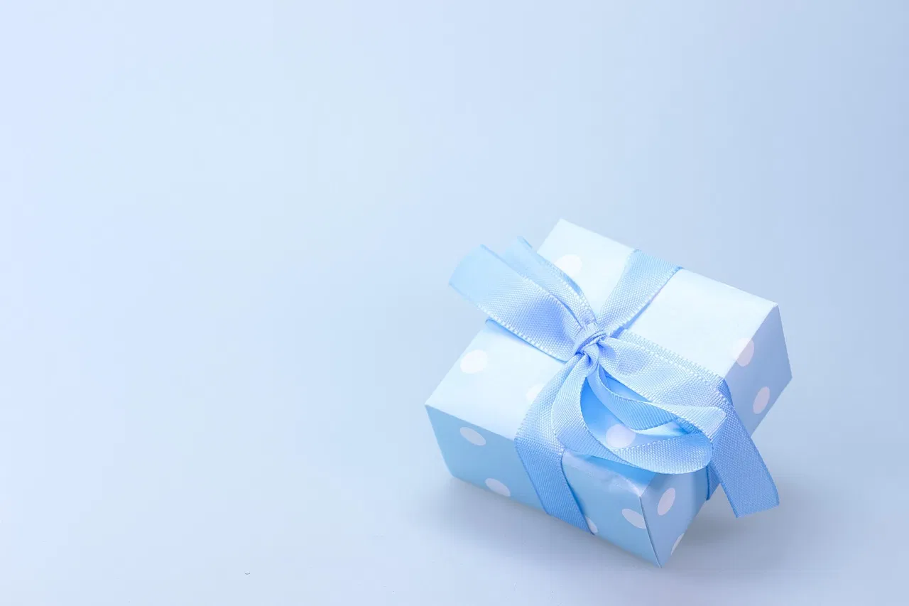 Geschenkideen, die begeistern: Von Bastelsets bis Spielzeug